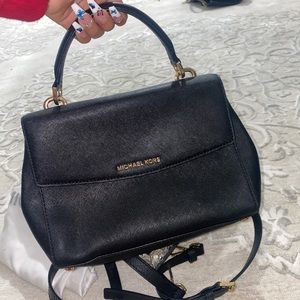 Black Michael Kors